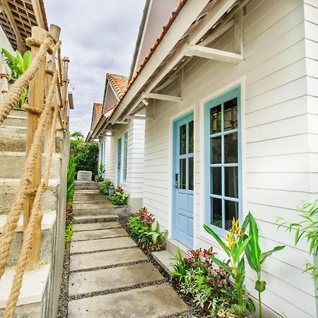Angels Boutique Hostel Canggu Екстериор снимка