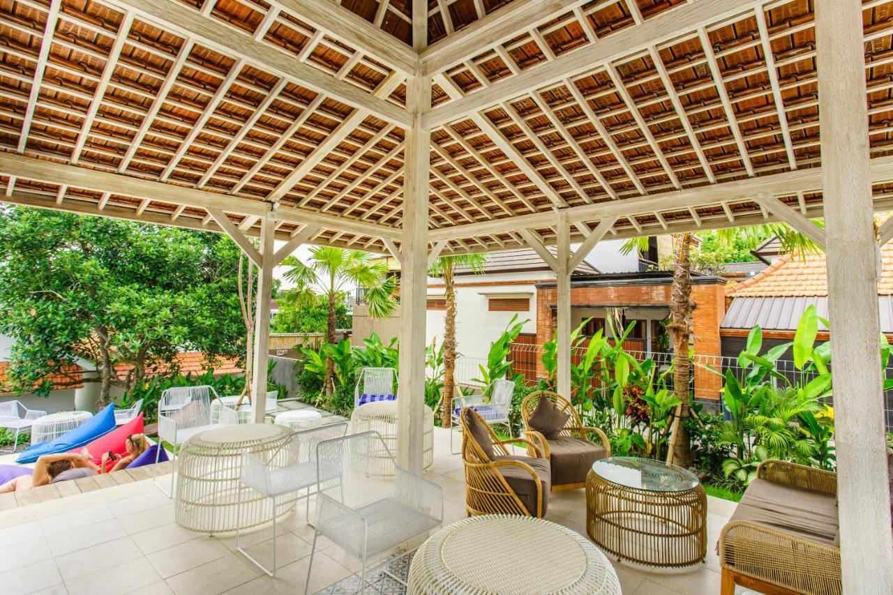 Angels Boutique Hostel Canggu Екстериор снимка