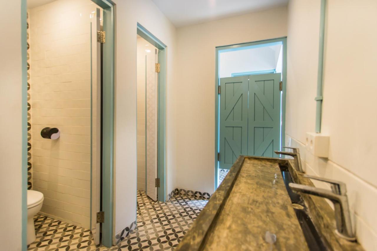 Angels Boutique Hostel Canggu Екстериор снимка