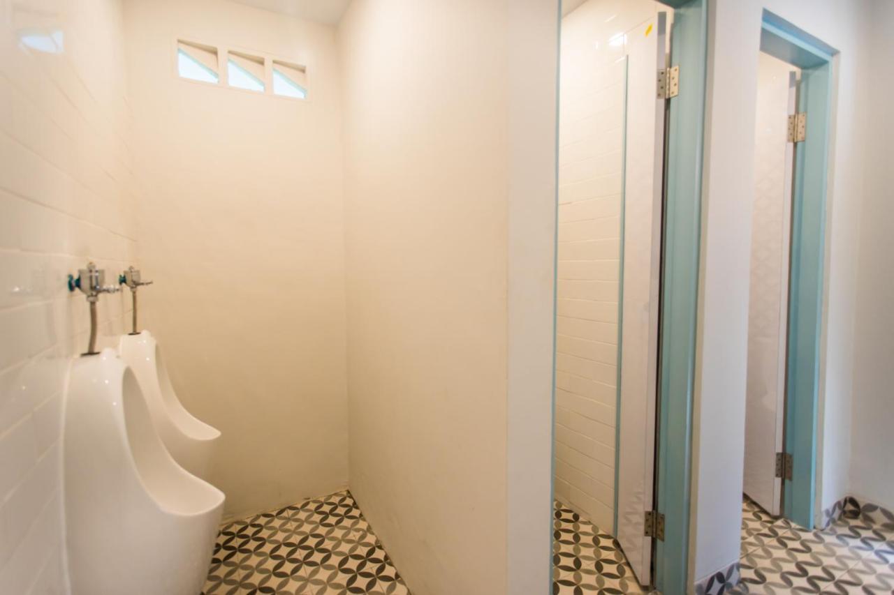 Angels Boutique Hostel Canggu Екстериор снимка